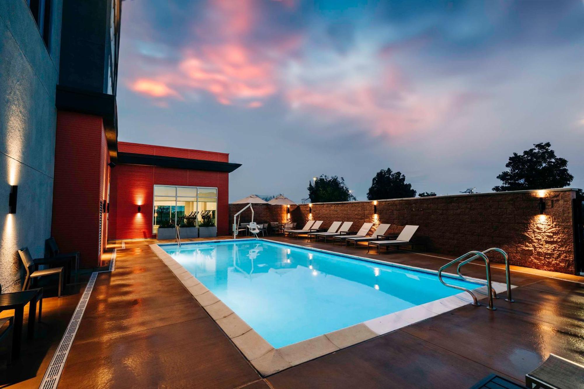 Hyatt Place Sacramento International Airport Экстерьер фото
